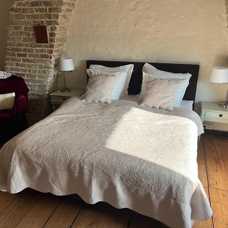 B&B In بروج المظهر الخارجي الصورة